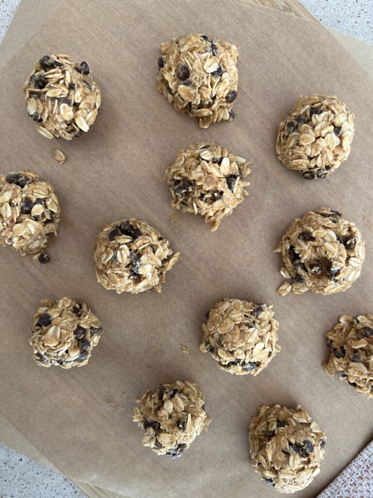 Flatlay of the 5-Ingredient Energy Bites ready to eat